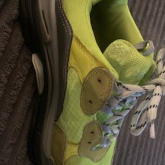 Price Drop ! Balenciaga Sneakers Men Size 11 US (44) - Picture 7 of 8